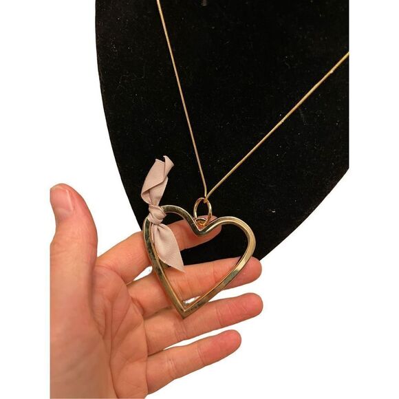 Burberry Necklace   - Picture 3 of 4